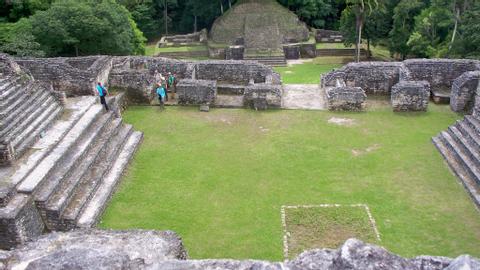 Ruinas de Caracol Belize
