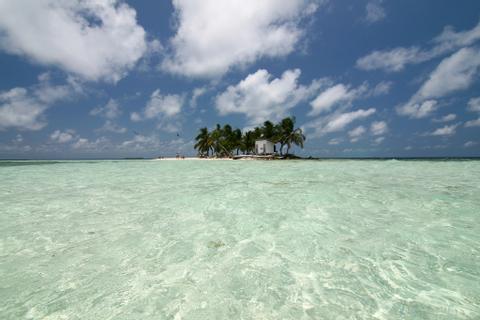 Cayos Gladden Spit & Silk Belize