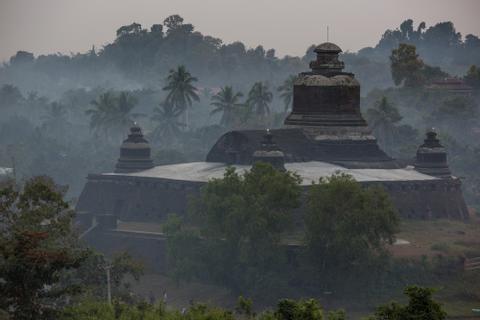 Htuk Kan Thein Temple Myanmar