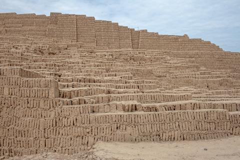Huaca Pucllana Peru