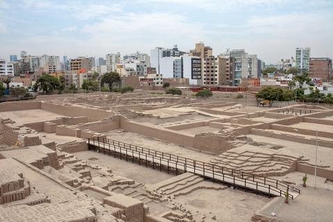 Huaca Pucllana Peru