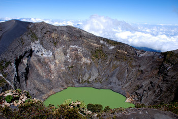 Irazu Volcano National Park photo 3