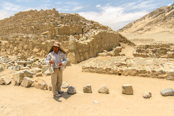 Lost Pyramid of Caral photo 2