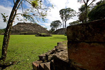Lubaantun Ruins photo 3