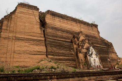 Mingun Pahtodawgyi Myanmar