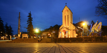 Sapa Stone Church photo 3