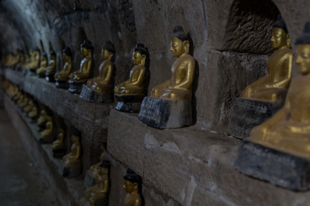 Shitthaung Temple photo 3