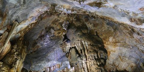Thien Duong Cave Vietnam