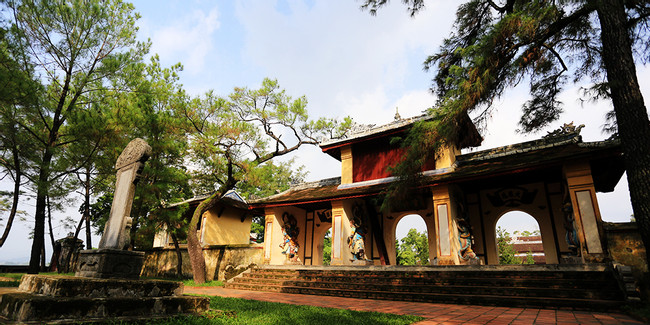 Thien Mu Pagoda