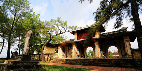Thien Mu Pagoda