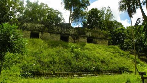 Sitio Arqueológico Uaxactún Guatemala