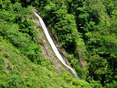Viento Fresco Waterfalls Costa Rica