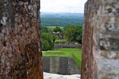 Xunantunich Belize