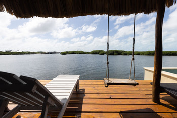 Lina Point Overwater Resort photo 2