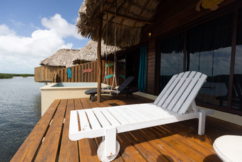 Lina Point Overwater Resort photo 4