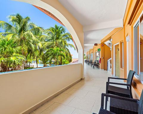 Sunbreeze Hotel Belize