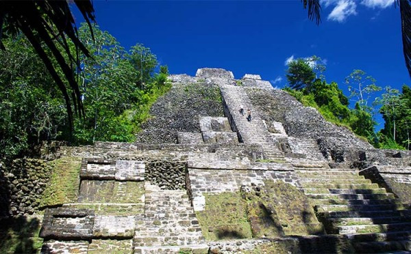 Lamanai Maya Temples and River Safari Experience by boat photo