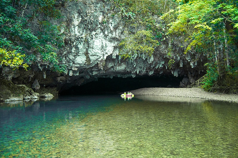Cave Tubing & Belize Zoo photo