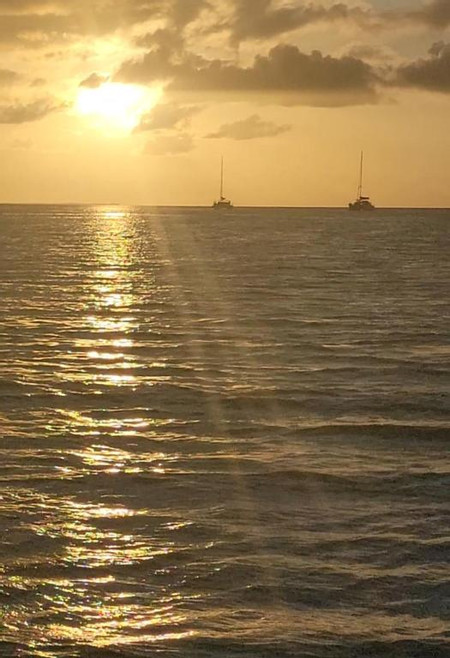 Under Blue Waters & Skies – Top Tours in Caye Caulker, Belize