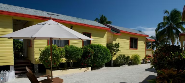 Tropical Paradise Hotel  Photo