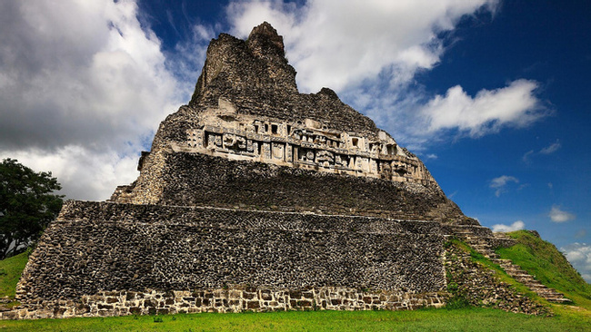 Xunantunich Visit Photo