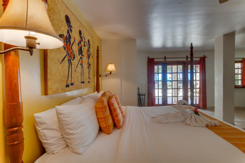 The Colonial Inn at Jaguar Reef photo 4