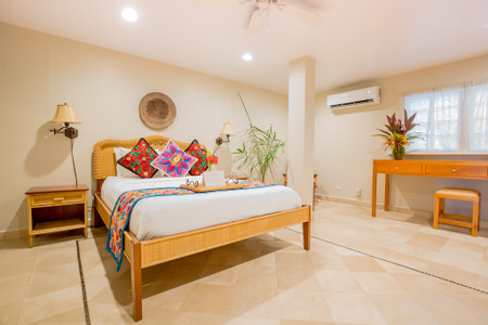 The Colonial Inn at Jaguar Reef photo 3
