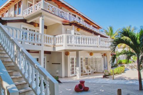 The Colonial Inn at Jaguar Reef Belize