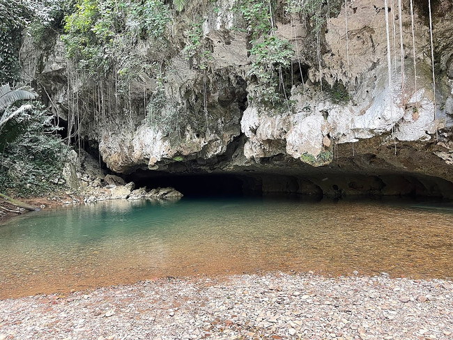 Amazing Cave Tubing  Nohoch Cheʼen photo