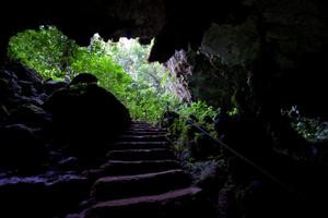 Explore Xunantunich Mayan Ruin and Blue Hole Tour photo 2