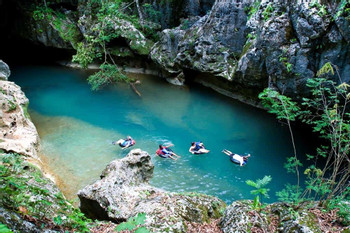 Incredible Zip Line and Cave Tubing Adventure photo 2