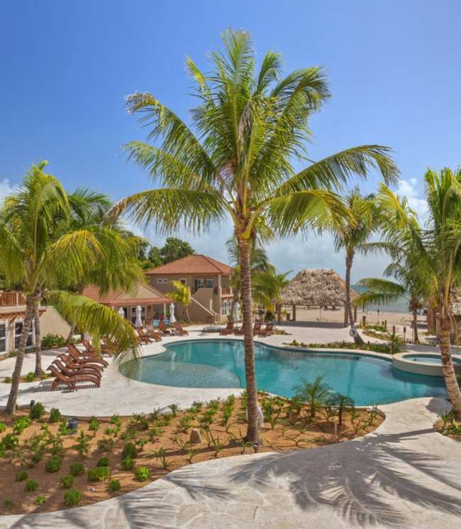 Sirenian Bay Resort Photo