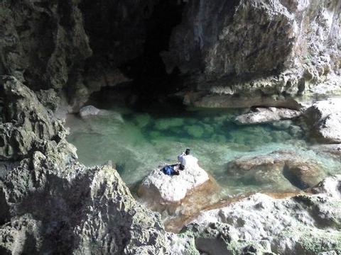 Lubaantun Mayan Ruin & Blue Creek Cave Belize