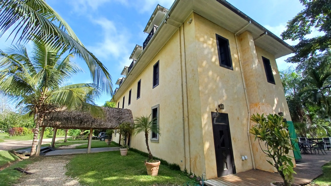 Mahogany Hall Boutique Resort Photo