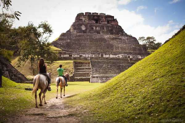 Xunantunich Horseback Riding Tour