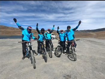 BIKING ON THE MOST DANGEROUS ROAD photo 4