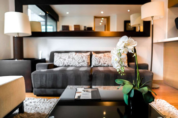 93 Luxury Suites & Residences photo 4