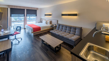 City Express Plus by Marriott Bogota Airport photo 4