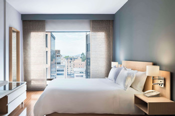 Double Tree By Hilton Bogota Calle 100 photo 5