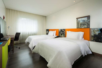 Hampton Inn by Hilton Bogota Airport photo 4