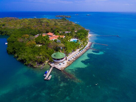Cocoliso Island Day Tour