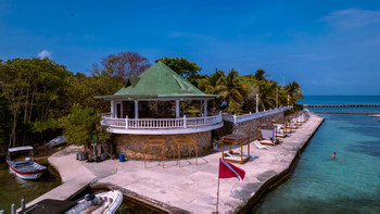 Cocoliso Island Day Tour photo 5