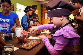 Colombian Chocolate Workshop Experience photo