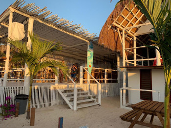 Nena Beach Club Tour photo 4