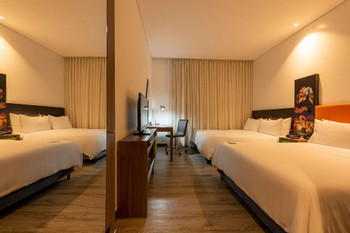 Hampton Inn by Hilton photo 3