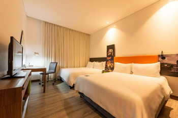 Hampton Inn by Hilton photo 4