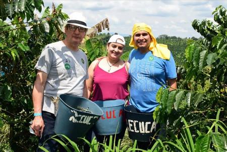 Coffee Cultural Tour at Recuca Coffee Farm from Pereira photo 3