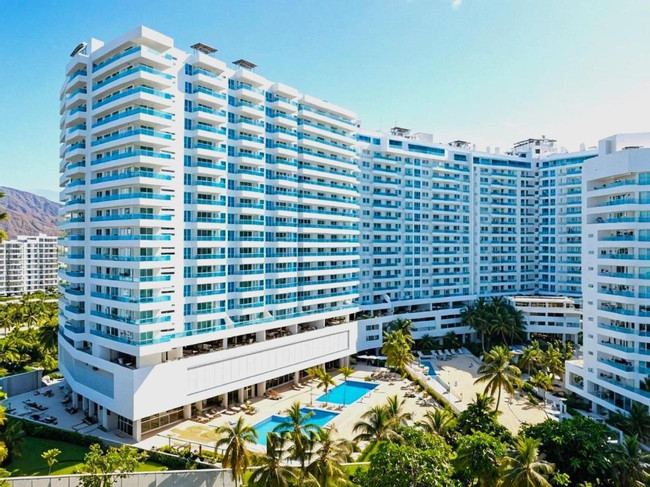 Ambar Roca Apartments – Near the Sea by SOHO photo