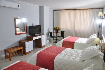 La Riviera Hotel photo 5