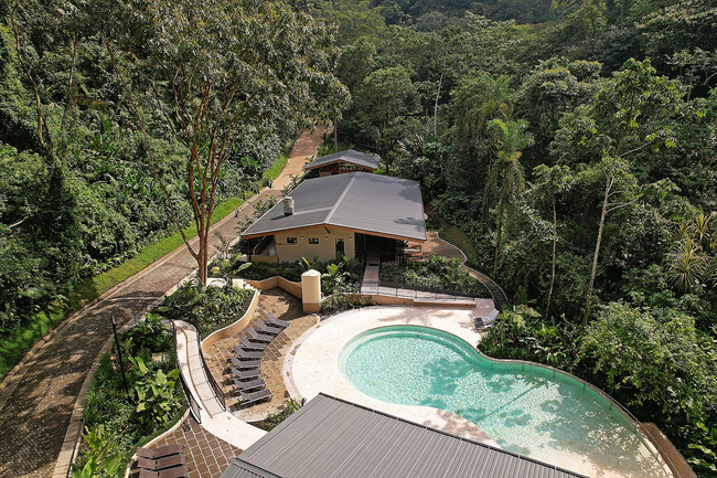 4 in 1 Tour - Safari Float, La Fortuna Waterfall, Volcano Hike and Choyin Thermal River Photo